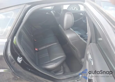 2014 Ford Focus Titanium из США, поврежденный, VIN 1FADP3N28EL208034